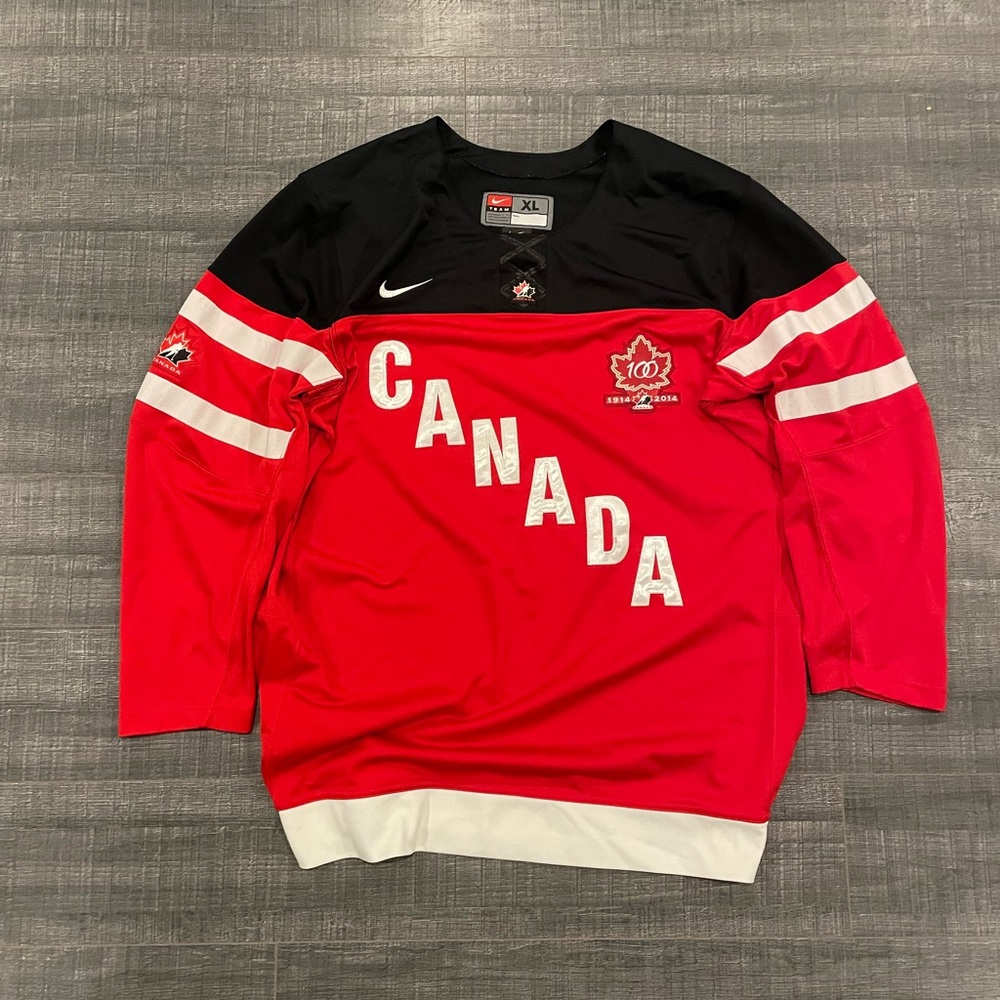 Team Canada IIHF Home Jersey XL